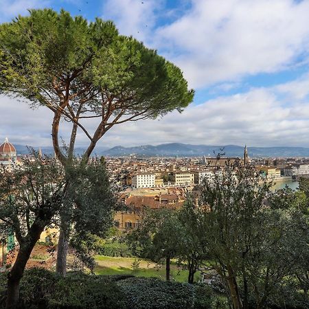 Florence In The Window- Unique View المظهر الخارجي الصورة