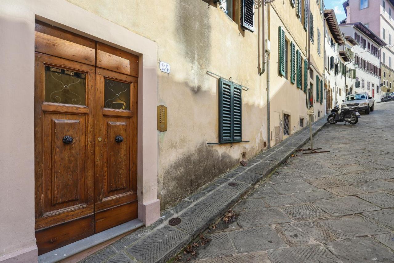 Florence In The Window- Unique View المظهر الخارجي الصورة